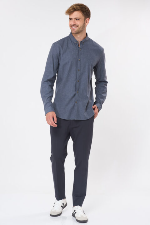 ⁦חולצה מכופתרת twill flanel - כחול מלנש⁩ – תמונה ⁦2⁩